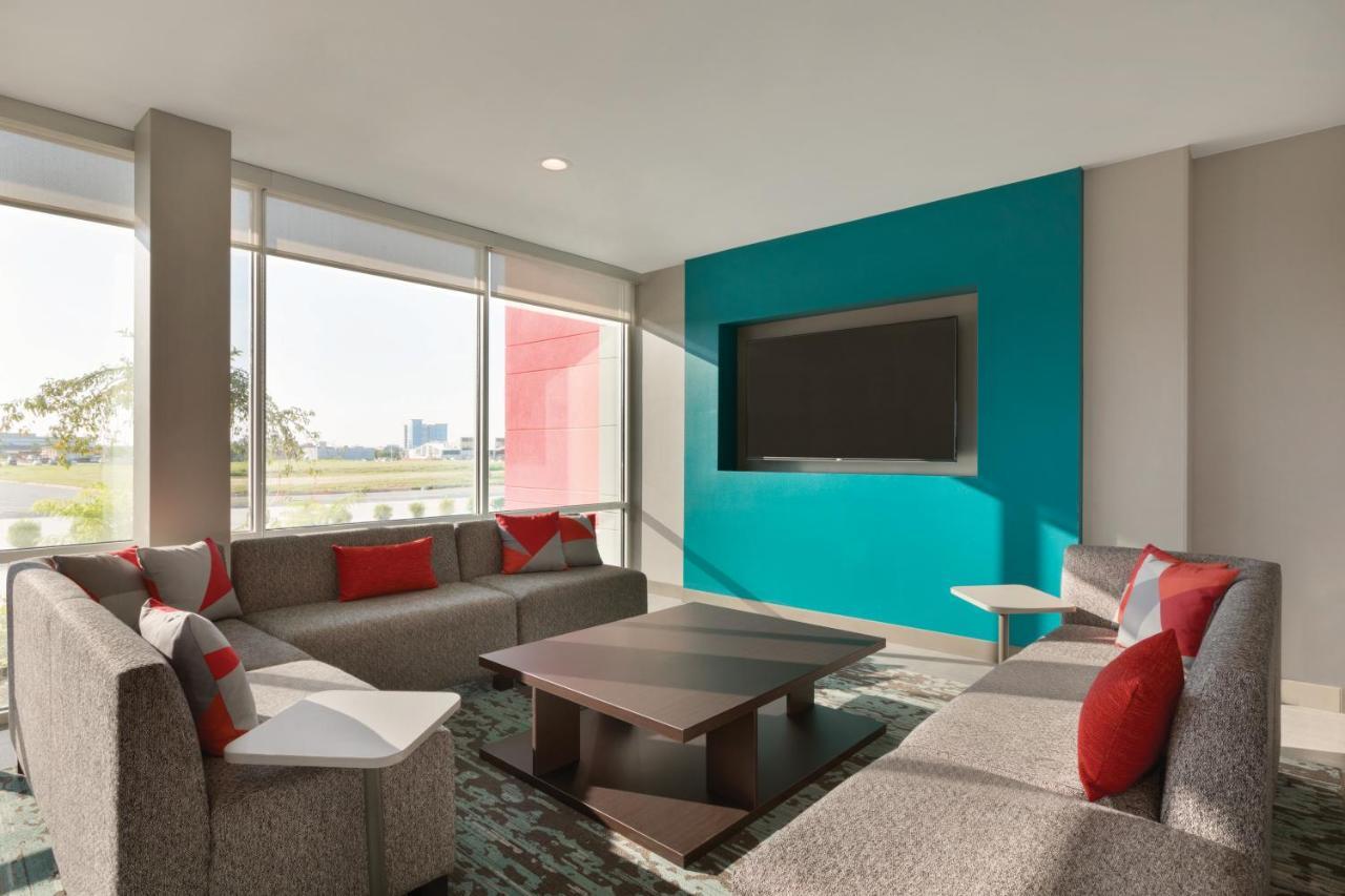 Avid Hotel - Toronto - Vaughan Southwest By Ihg Bagian luar foto