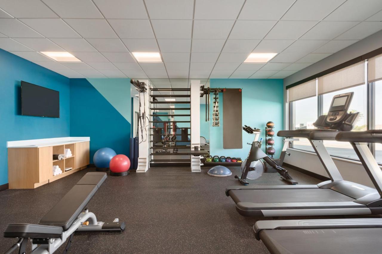 Avid Hotel - Toronto - Vaughan Southwest By Ihg Bagian luar foto